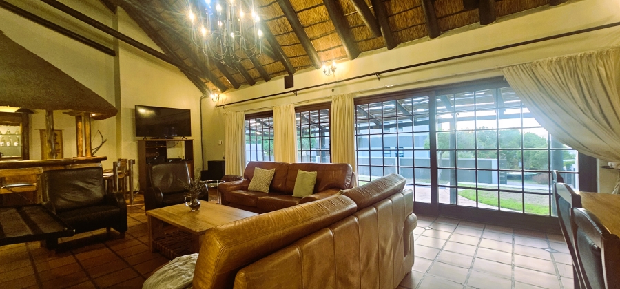 5 Bedroom Property for Sale in Myburgh Park Western Cape